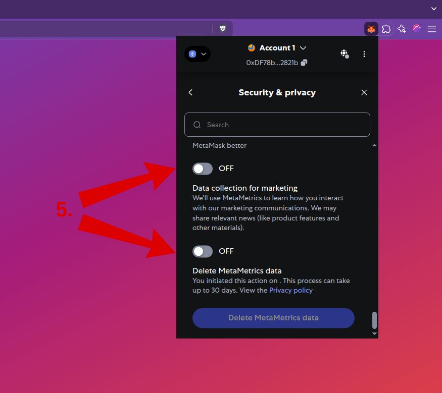 Disabling MetaMetrics data collection and marketing tracking in MetaMask's privacy settings.